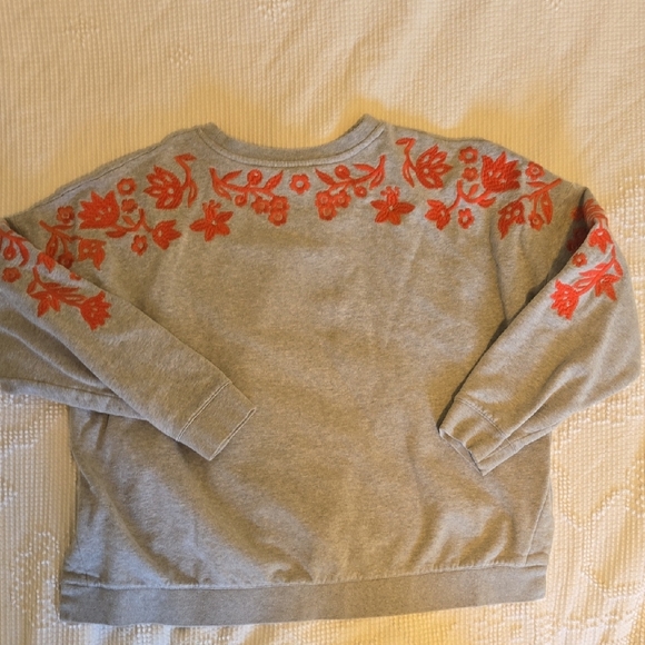 Boden Hand Embroidered Sweatshrit - Picture 4 of 6